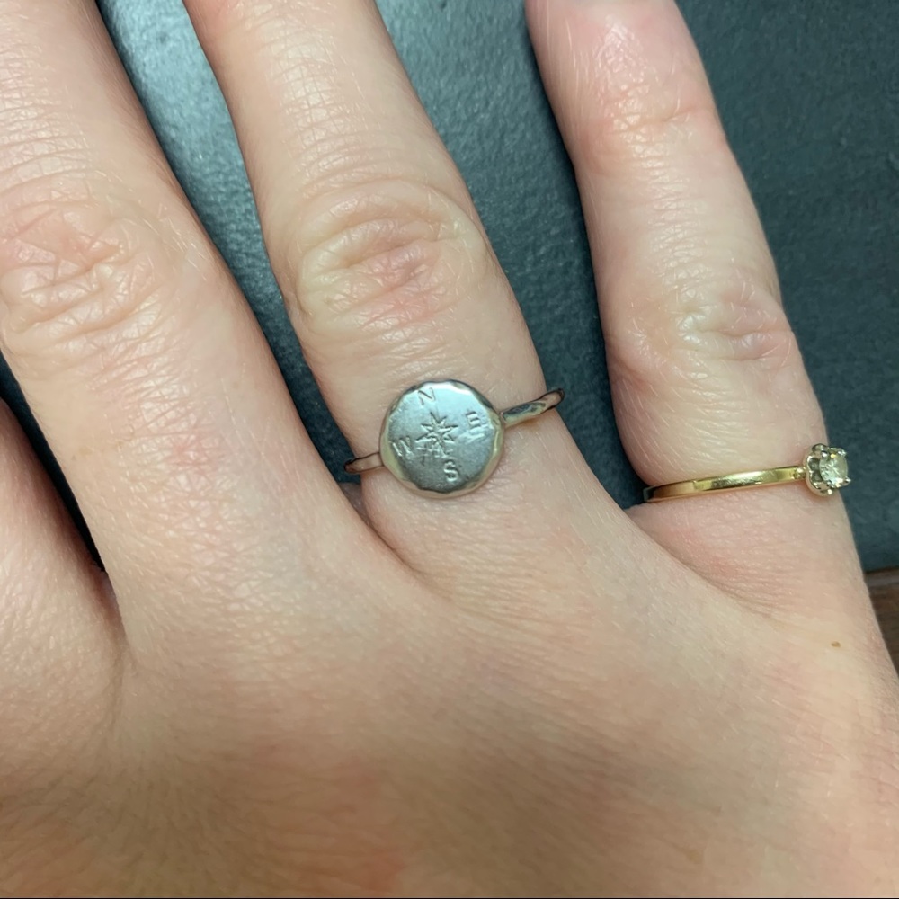 Silver Pura Vida Compass ring